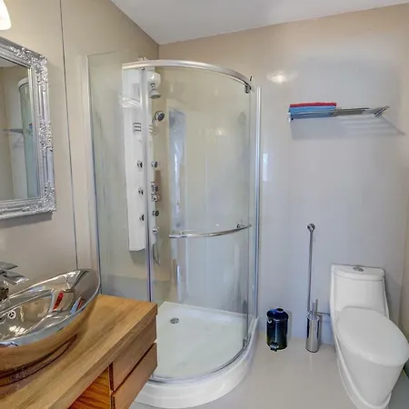 Apartment 16655f *